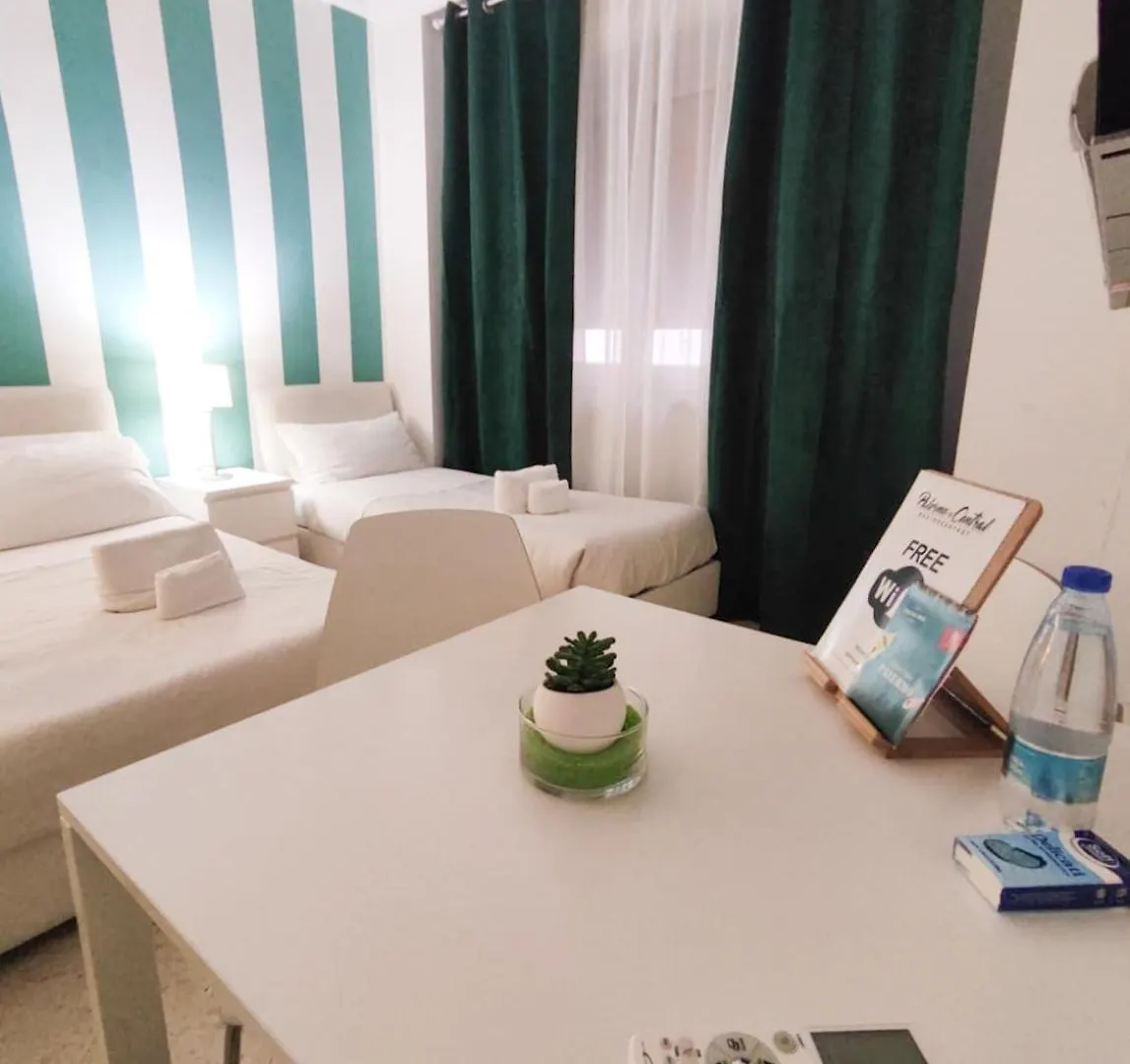 Palermo Central B&B Oda ve Kahvaltı